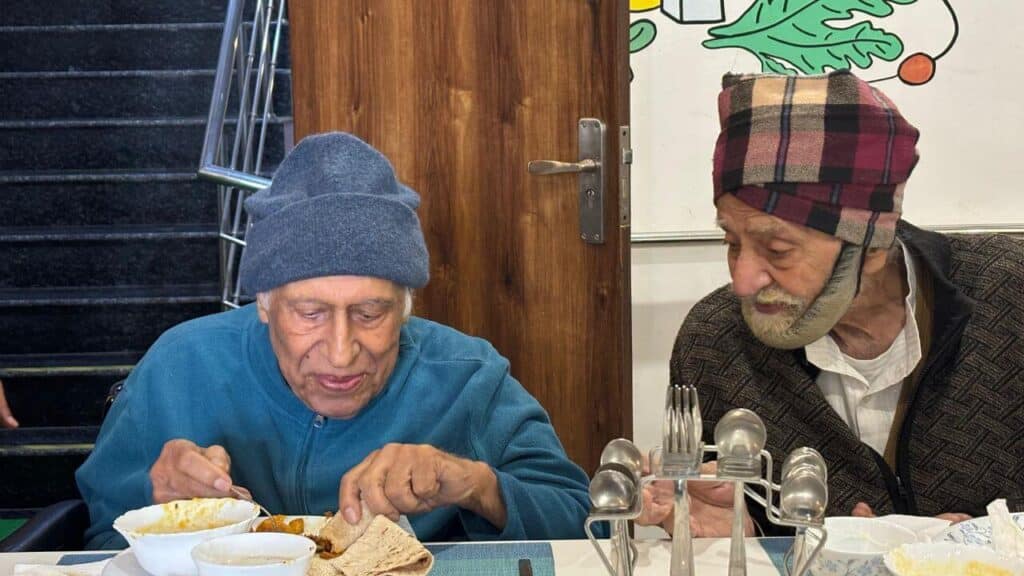 Senior Citizen Retirement Homes In Delhi NCR For Your Parent