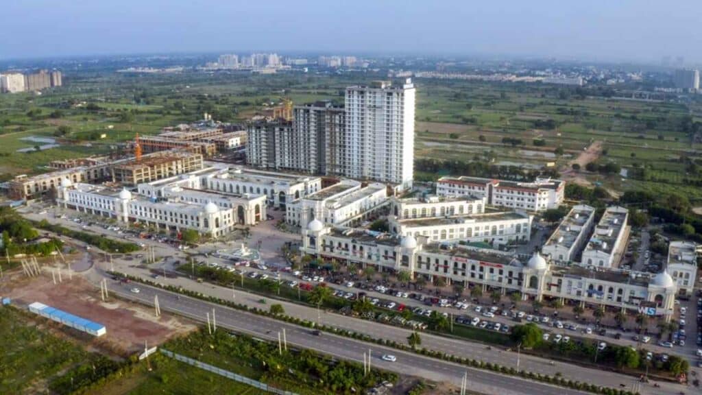 Best Places to Live for Senior Citizens in Delhi NCR