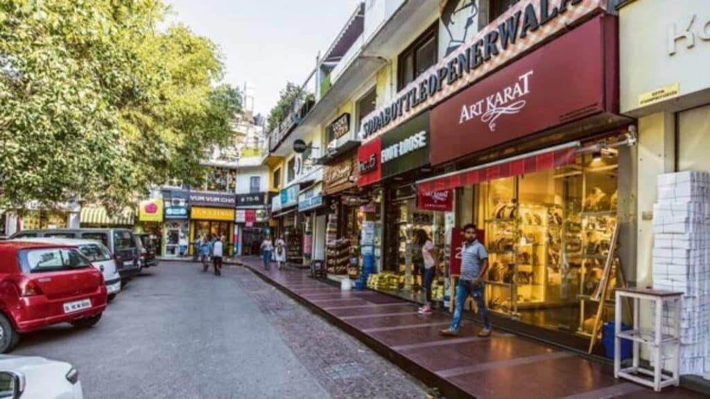 Best Places to Live for Senior Citizens in Delhi NCR