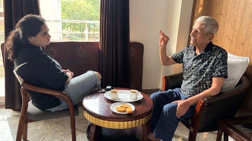 NRI Guide to Finding the Right Senior Care for Parents in Gurgaon